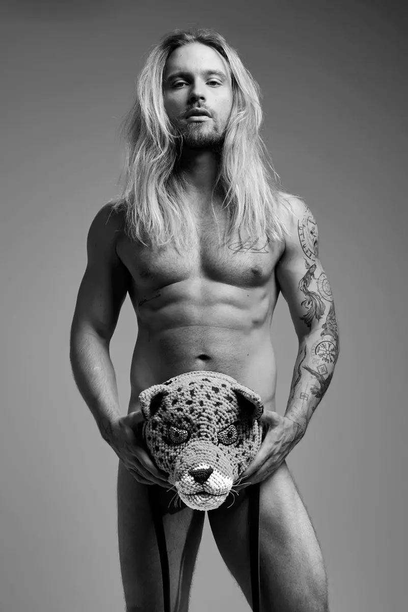 FABIO AUGUSTO PHOTO HOME DEPEDRO CAMPAIGN